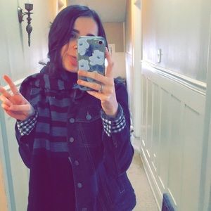 Meet your Posher, Dayna